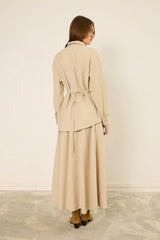 Wickelbluse mit seitlichem Knopf