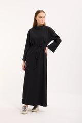 Rippstrick-Maxikleid mit Trompetenärmeln und Bindegürtel