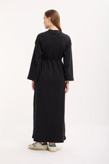 Rippstrick-Maxikleid mit Trompetenärmeln und Bindegürtel
