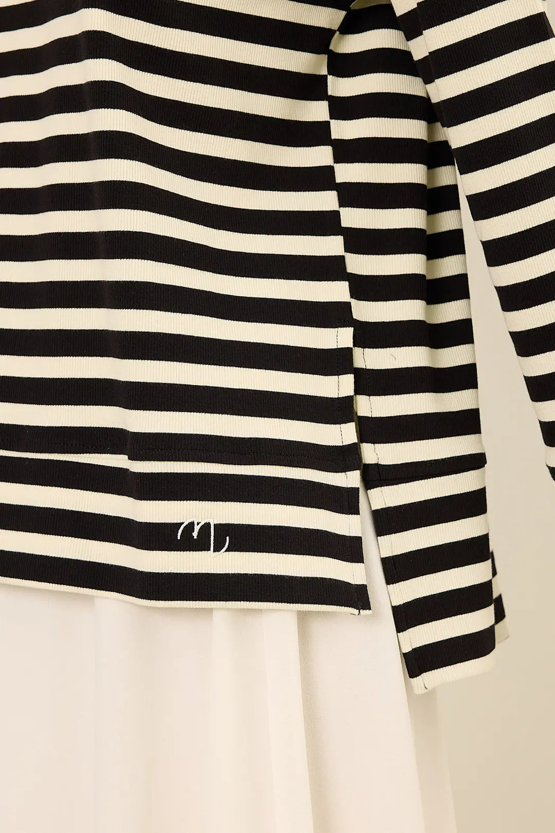 Gestreiftes Sweatshirt mit Logo
