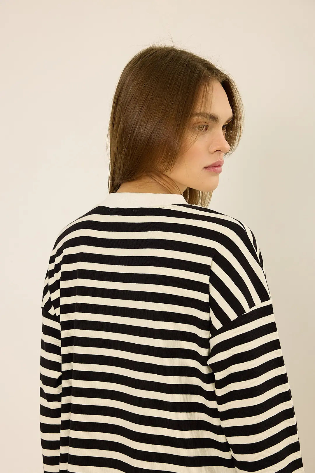 Gestreiftes Sweatshirt mit Logo
