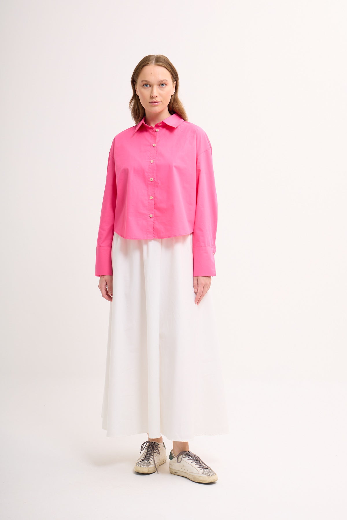 Crop Bluse mit breiten Manschetten