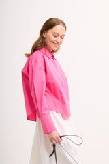 Crop Bluse mit breiten Manschetten