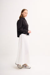 Crop Bluse mit breiten Manschetten