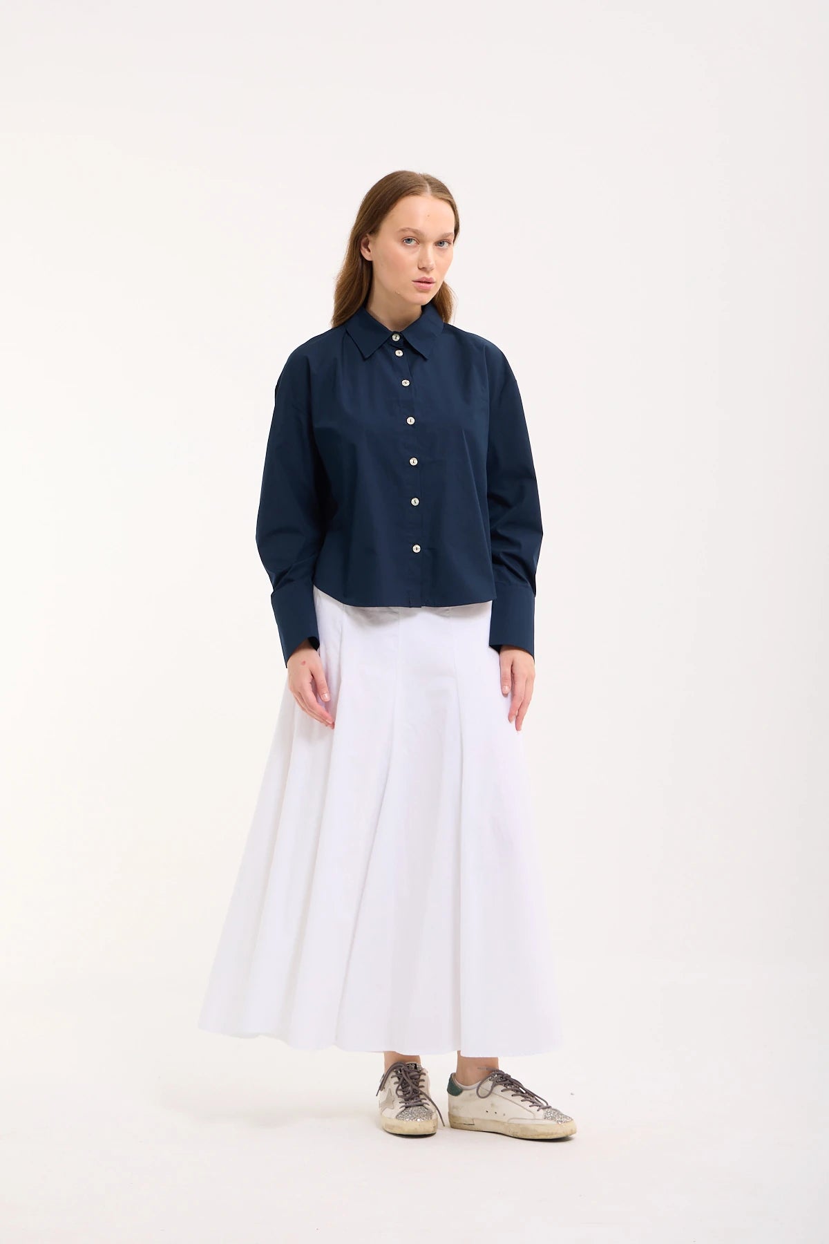 Crop Bluse mit breiten Manschetten