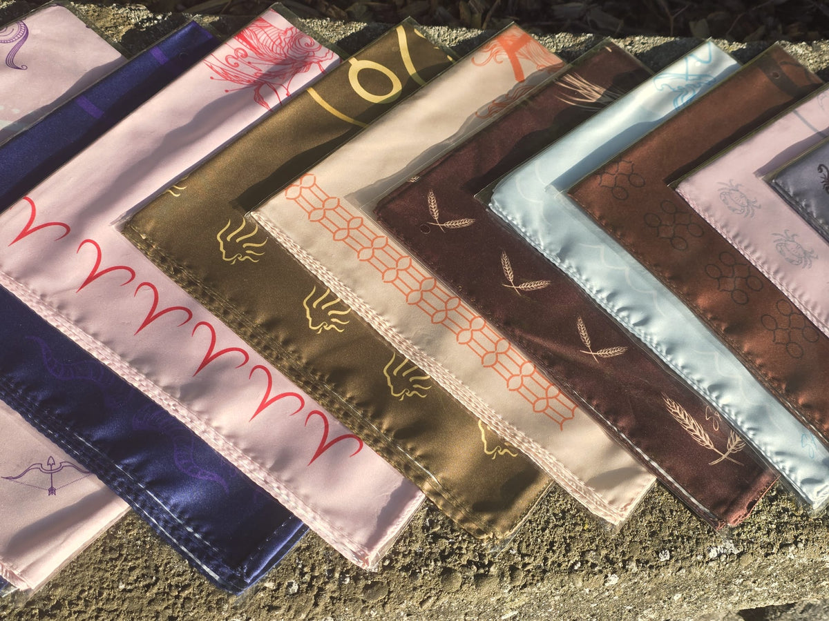 Polysilk Satin-Halstuch „Horoskop-Edition“