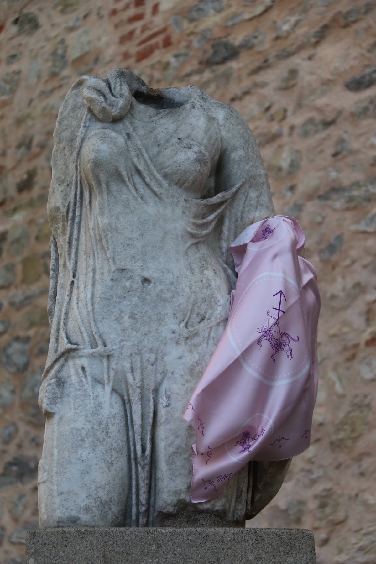 Polysilk Satin-Halstuch „Horoskop-Edition“