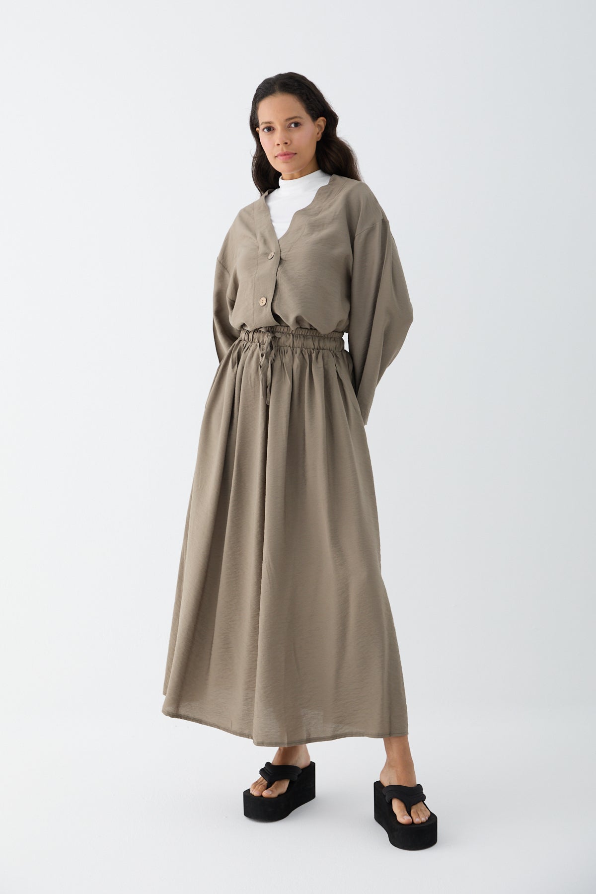 Kurze Tencel-Jacke mit Knöpfen