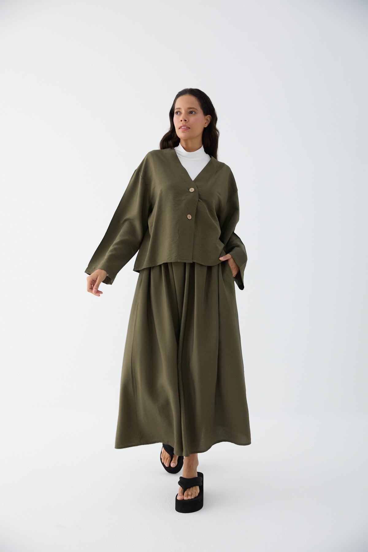 Kurze Tencel-Jacke mit Knöpfen