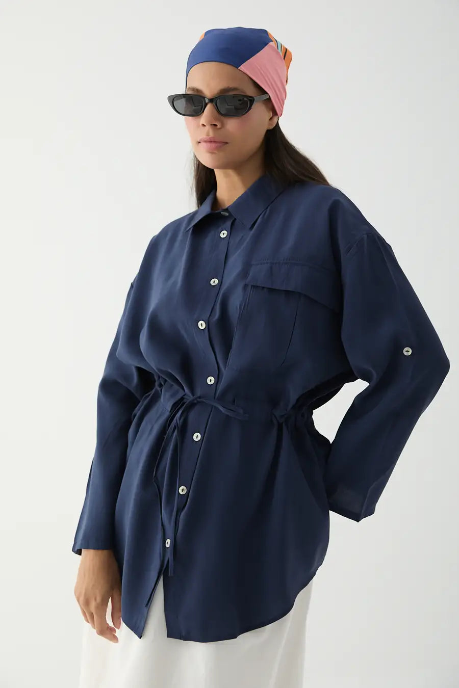 Tencel-Bluse mit verstellbarem Taillenzug und Brusttasche