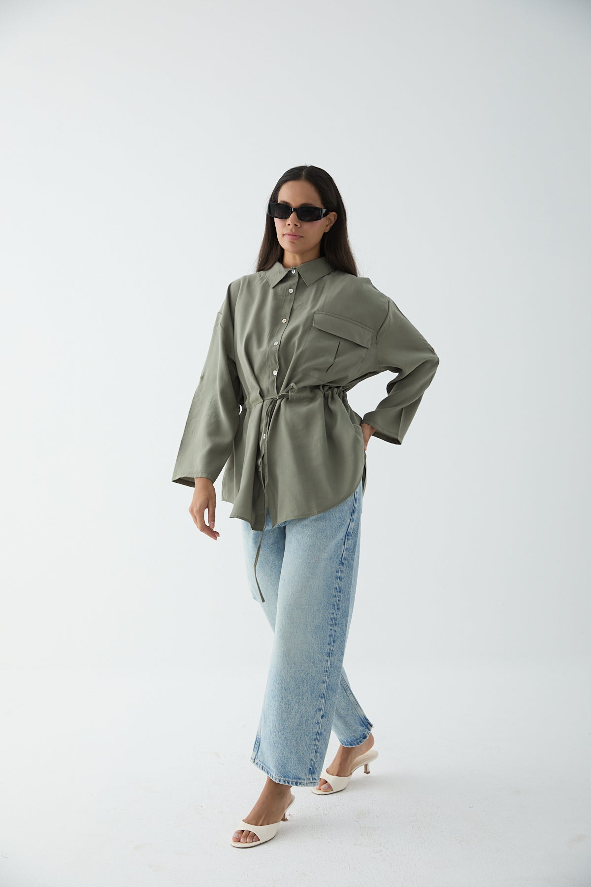 Tencel-Bluse mit verstellbarem Taillenzug und Brusttasche