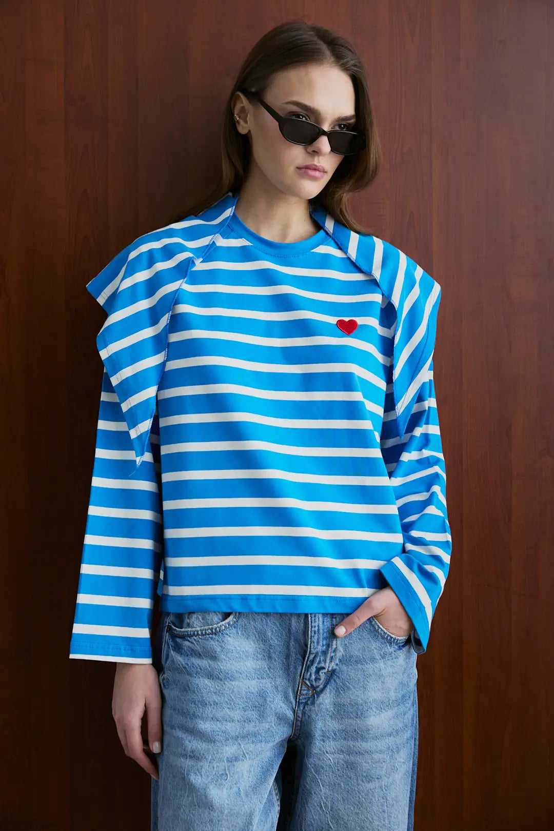 Gestreiftes Sweatshirt mit Schal-Detail