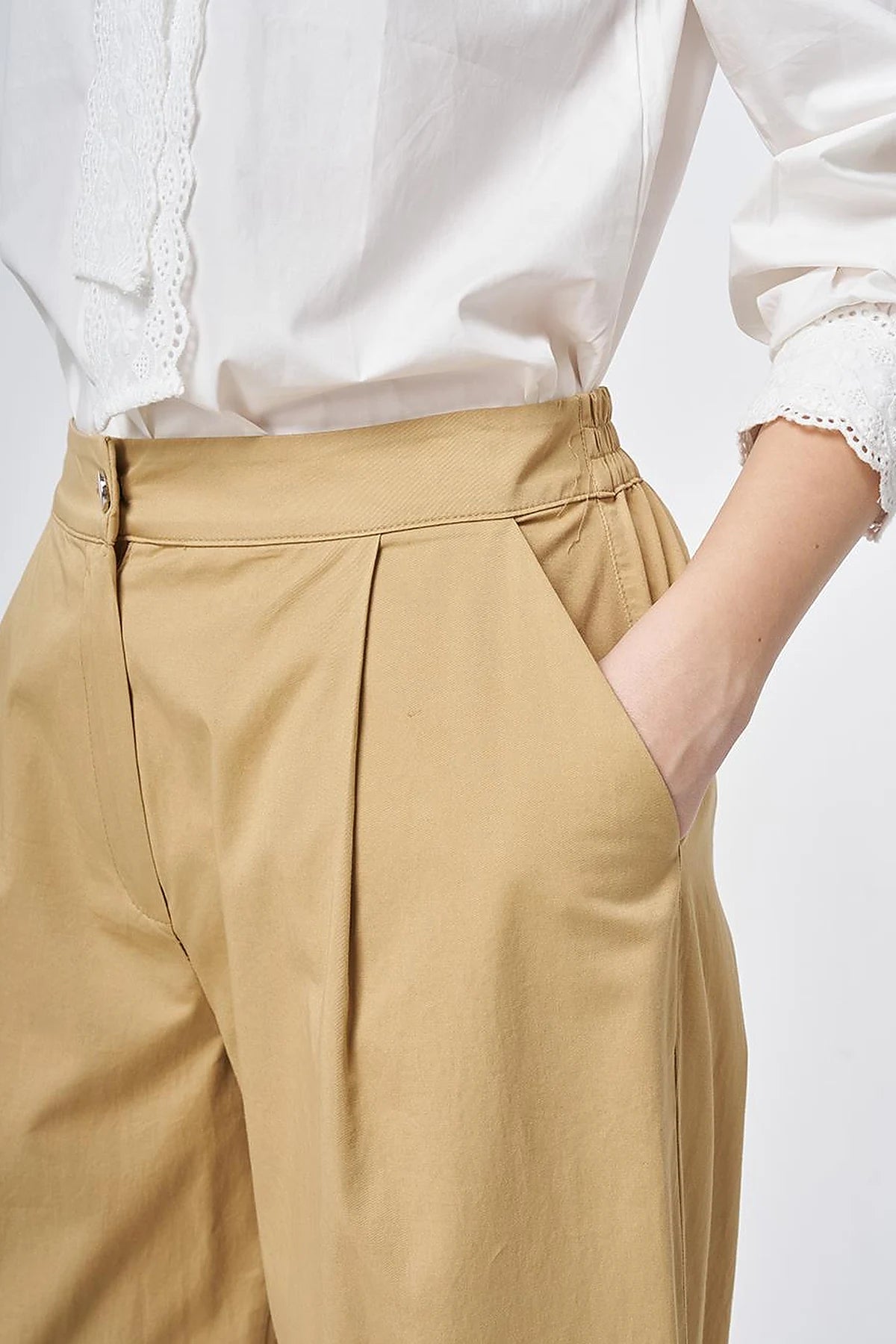 Wide-Leg Bundfaltenhose aus Baumwolle-Mix