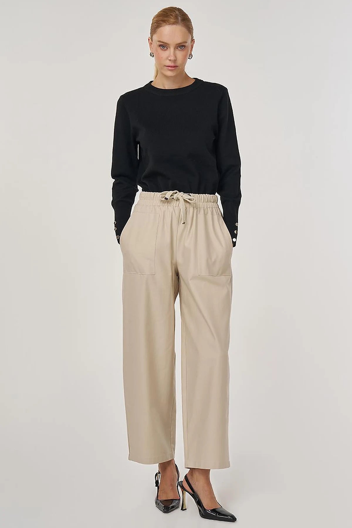 Casual Stoffhose im Relaxed Fit mit Kordelzug