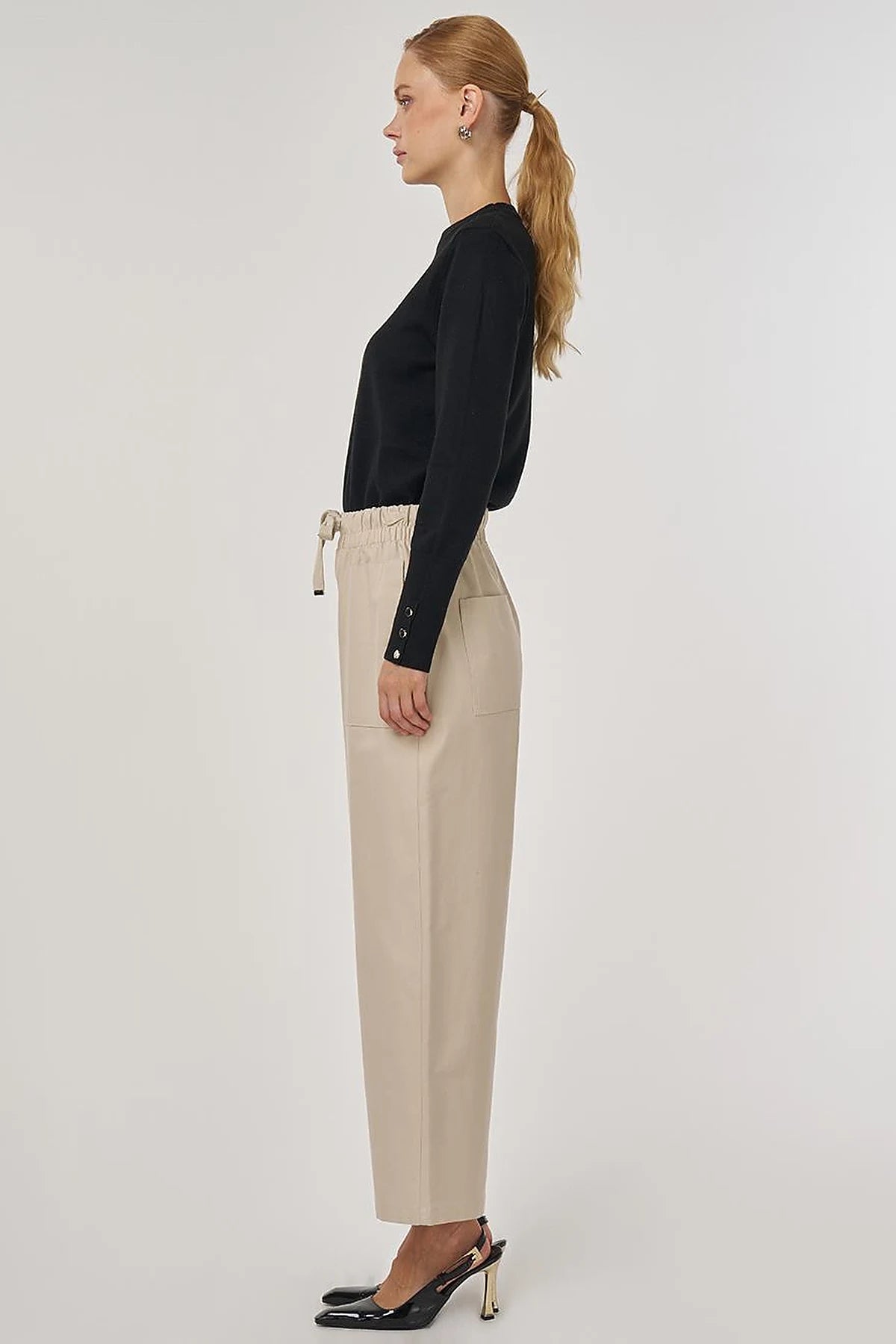 Casual Stoffhose im Relaxed Fit mit Kordelzug
