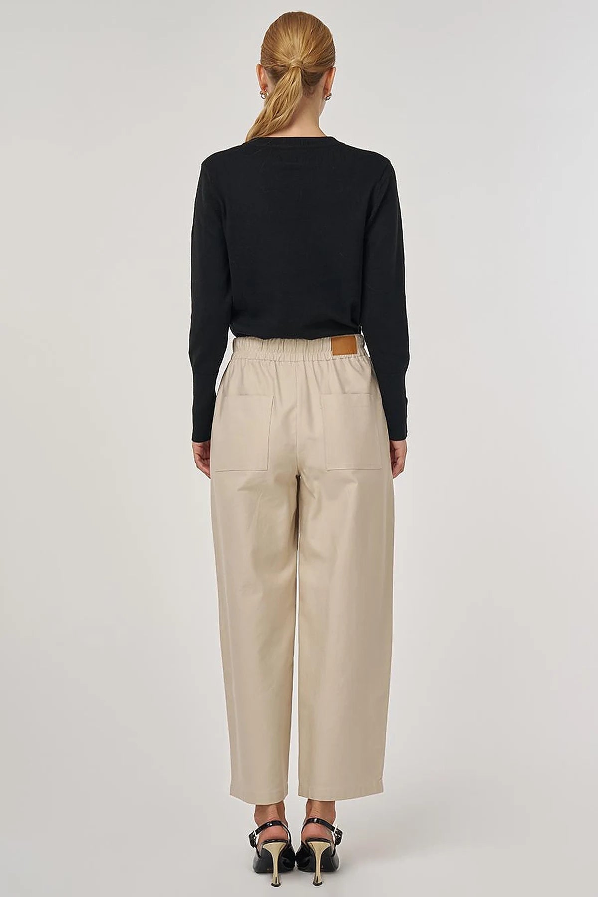 Casual Stoffhose im Relaxed Fit mit Kordelzug