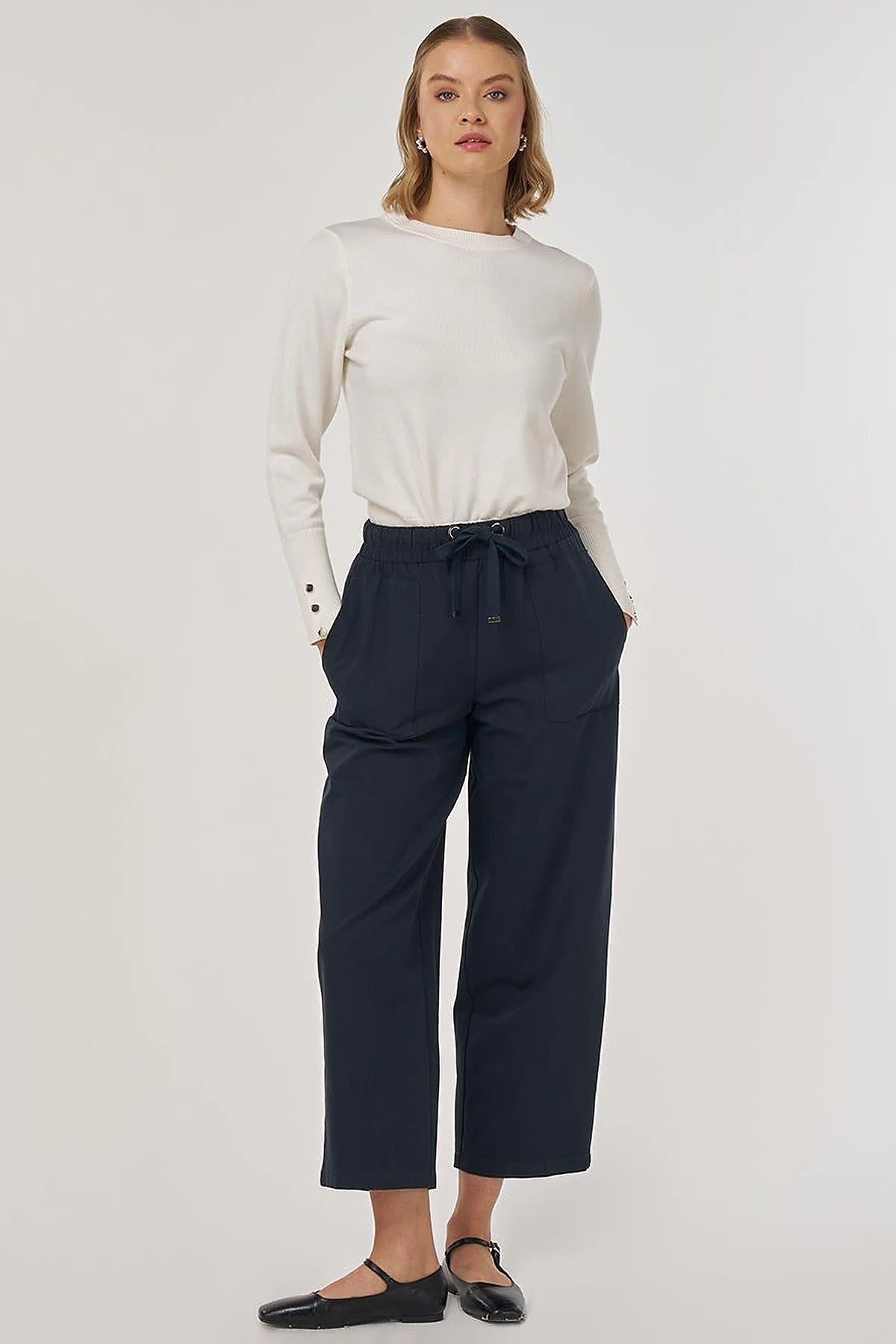 Casual Stoffhose im Relaxed Fit mit Kordelzug