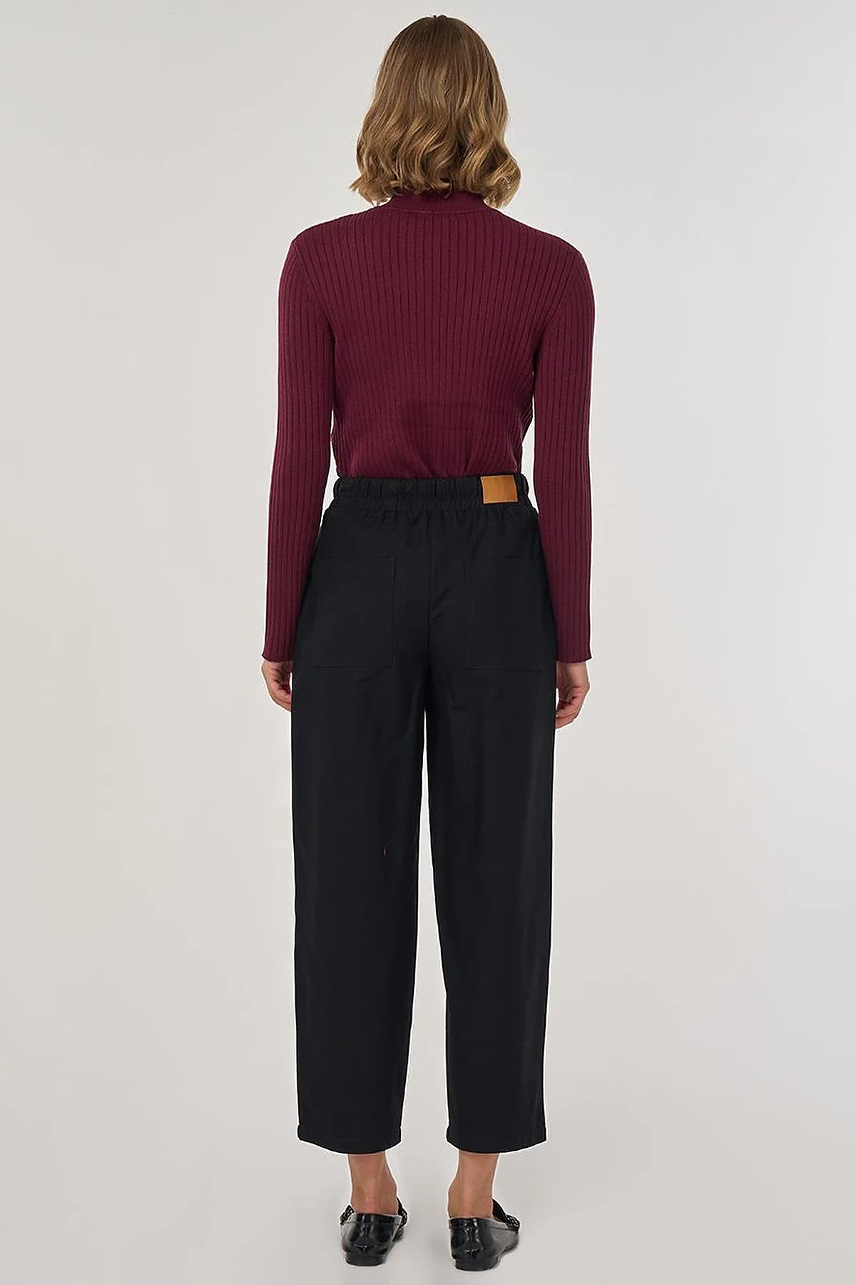 Casual Stoffhose im Relaxed Fit mit Kordelzug